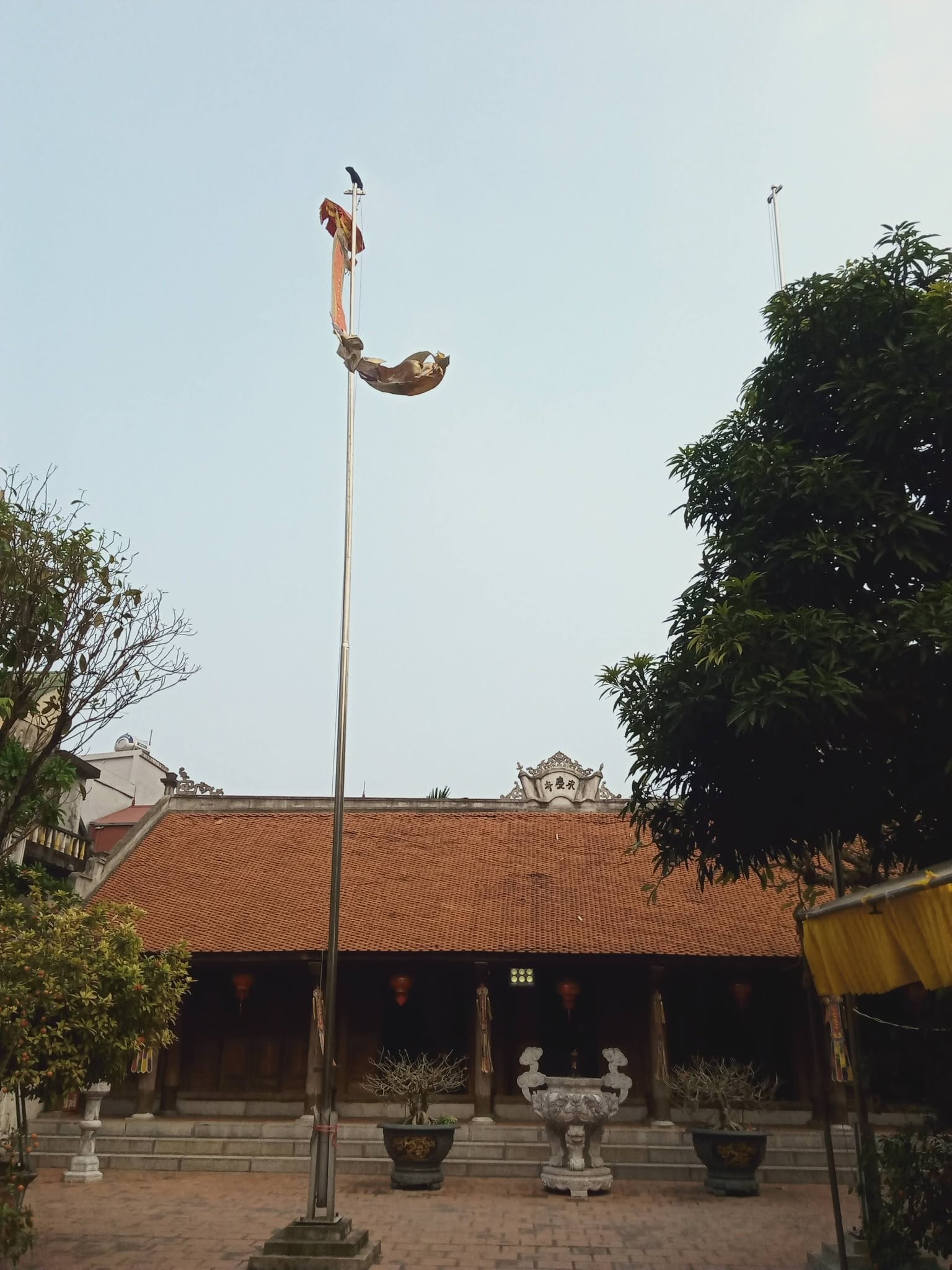 ảnh toàn cảnh Chùa Ngọc Than