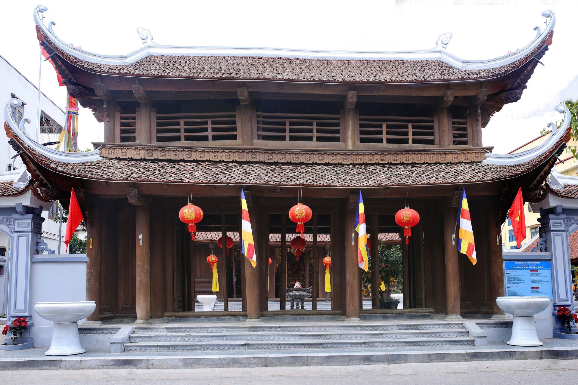 ảnh toàn cảnh CHÙA THÔN ĐÔNG “Linh Sơn tự”