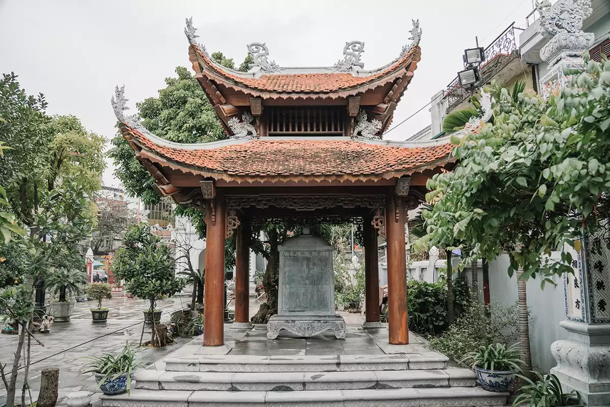 ảnh toàn cảnh Chùa Vua