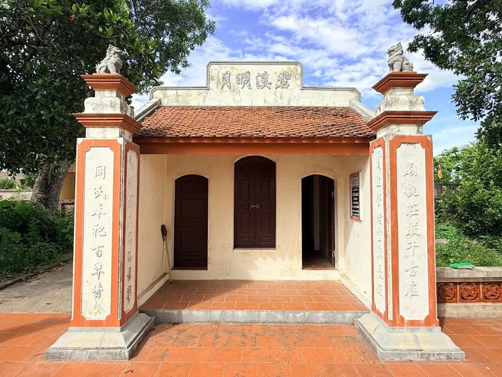 ảnh toàn cảnh Đền Mẫu Tảo khê